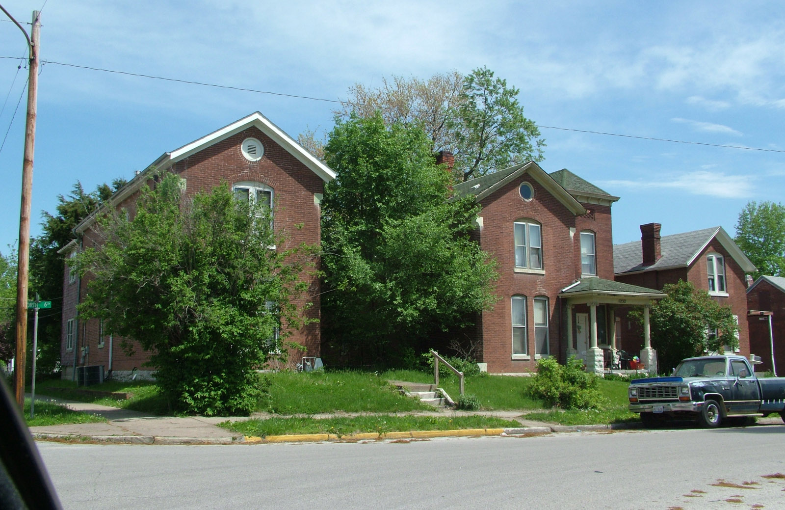 6th n side gableS
