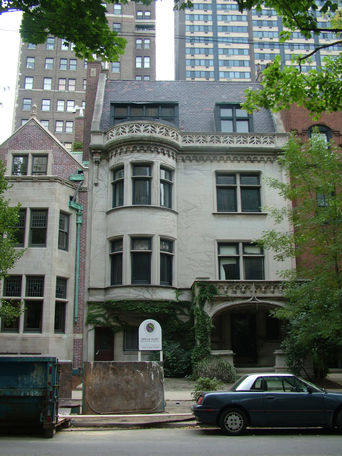 astor chateauS