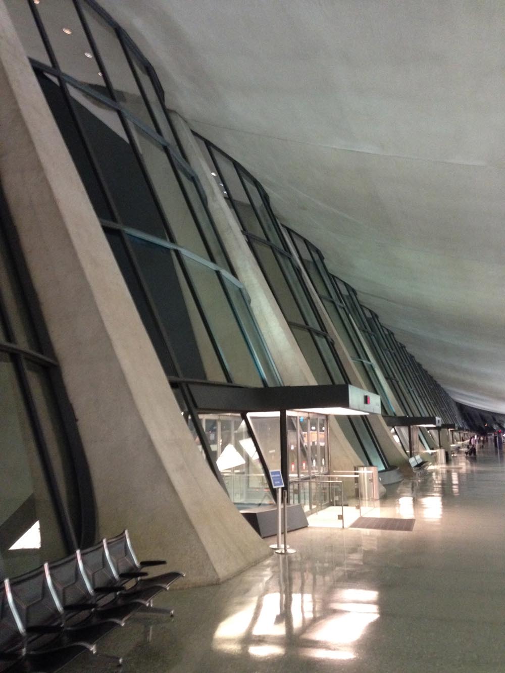 dulles angleS