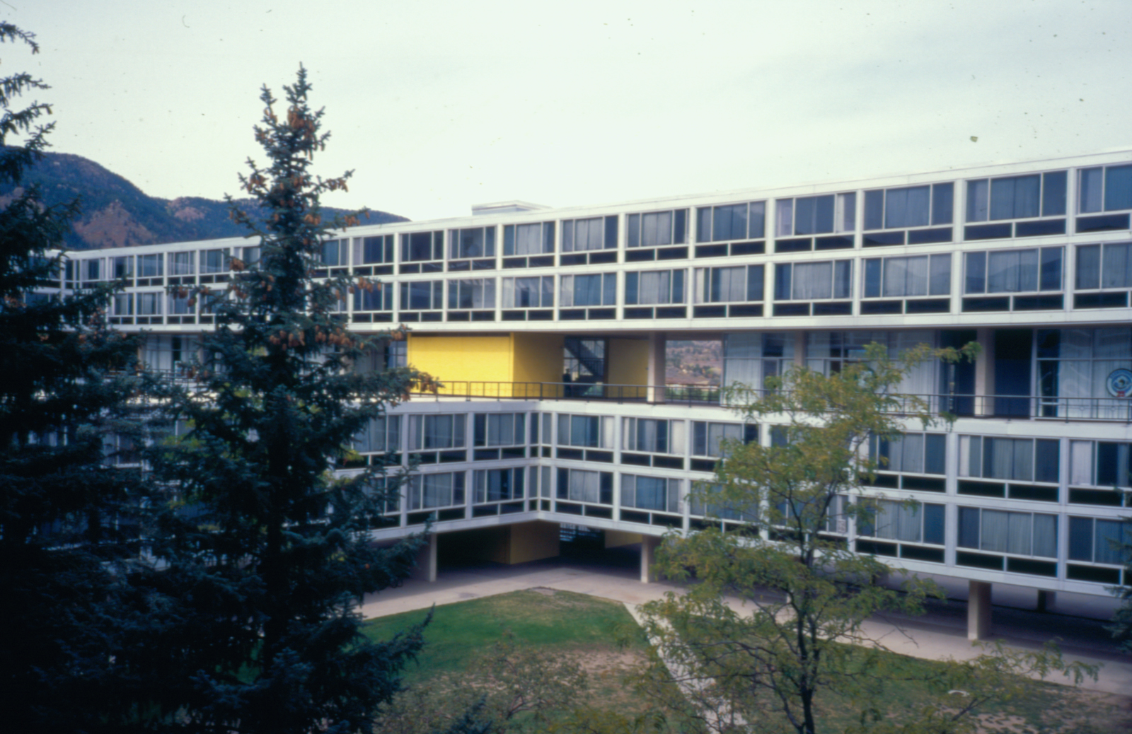 usafa dorm layer