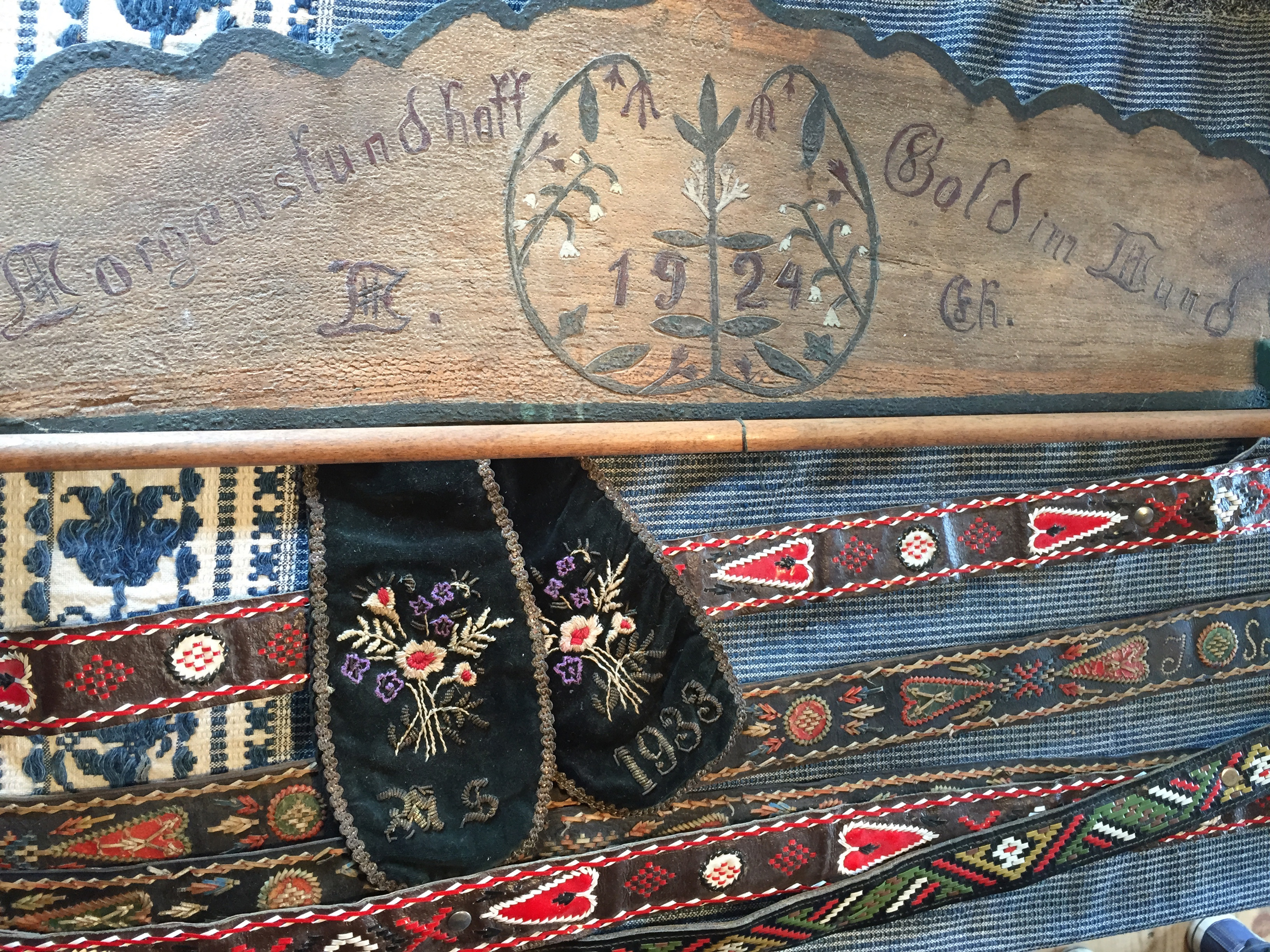 EVmusee artifacts dates