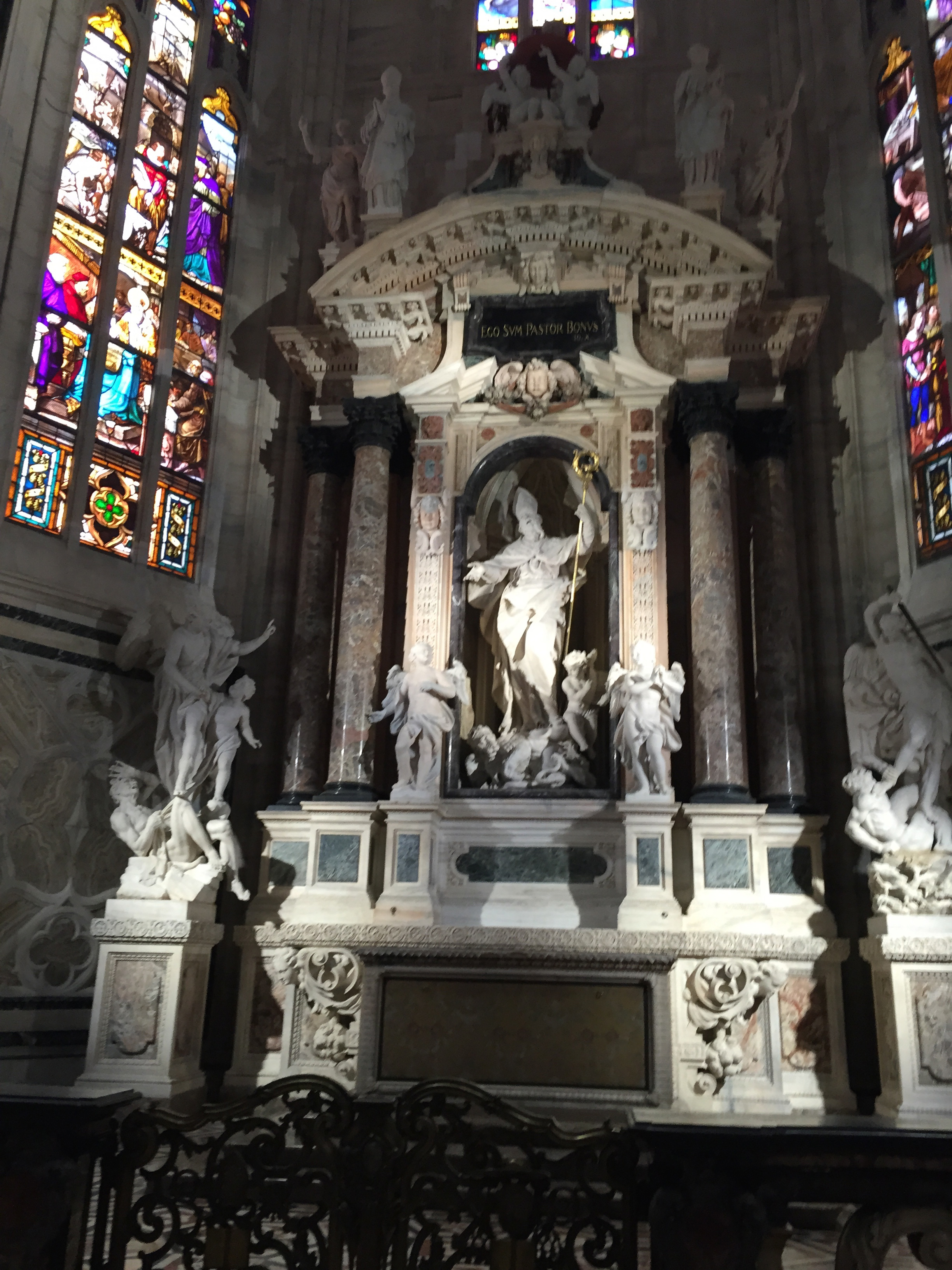 Duomo ectasy archbish altar