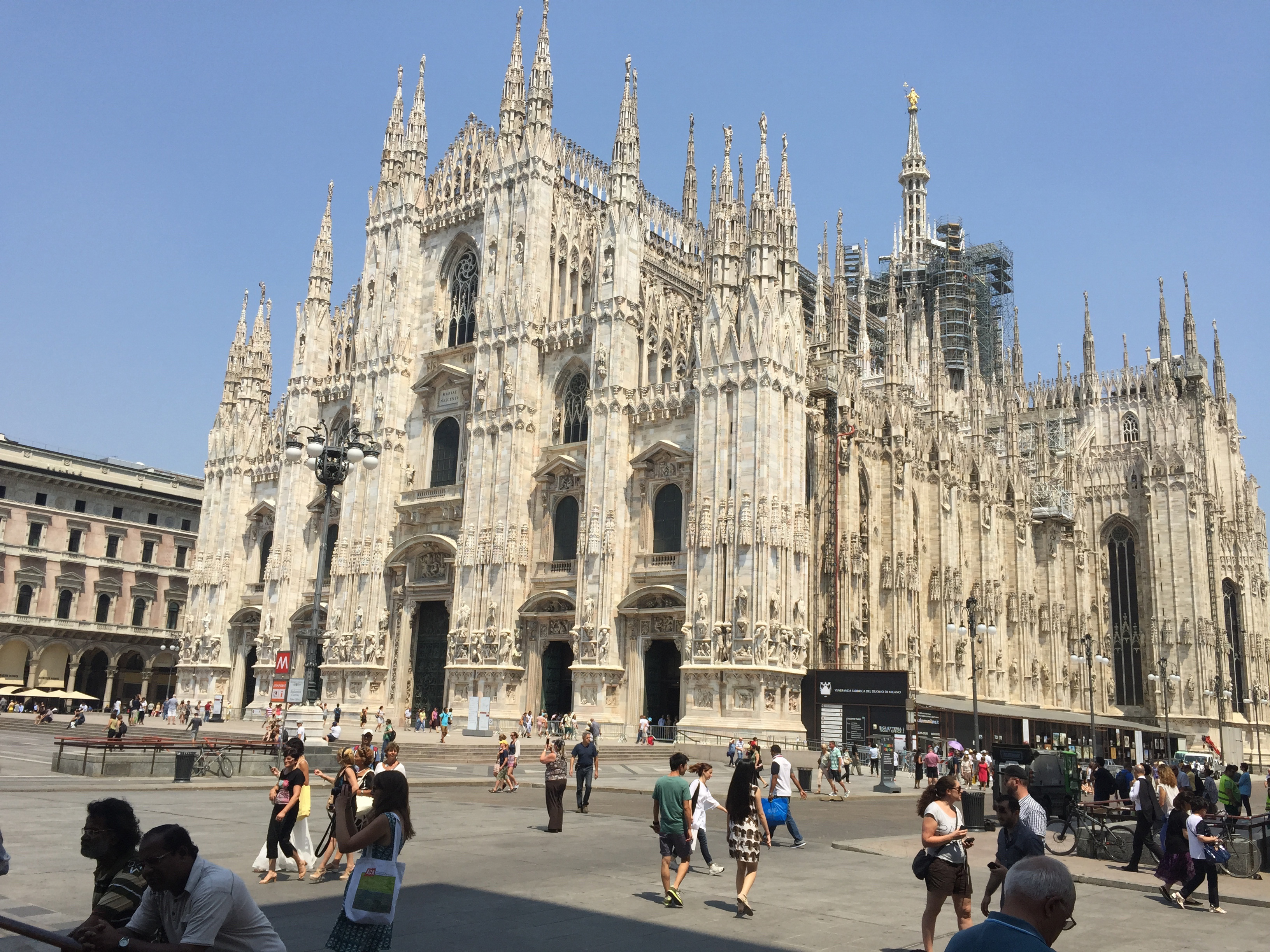 Duomo full view ls