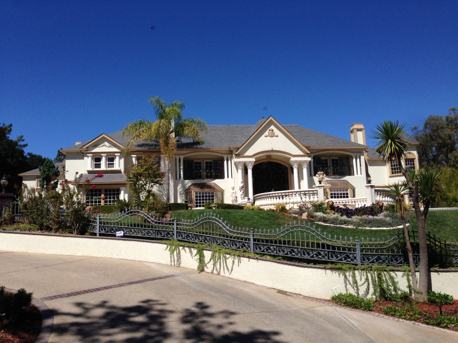 lg-mcmansion-nasty